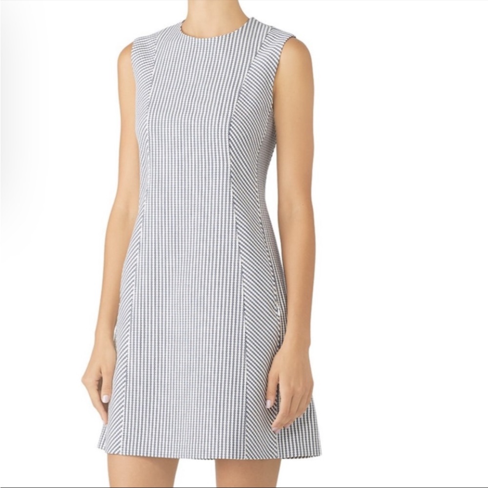 Theory Helaina dress, size 6, worn once, looks brand new. Blue/white striped.